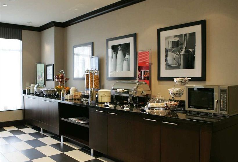 Hotel Hampton Inn by Hilton Toronto Airport Corporate Centre | Toronto | Ontario | Canada 6