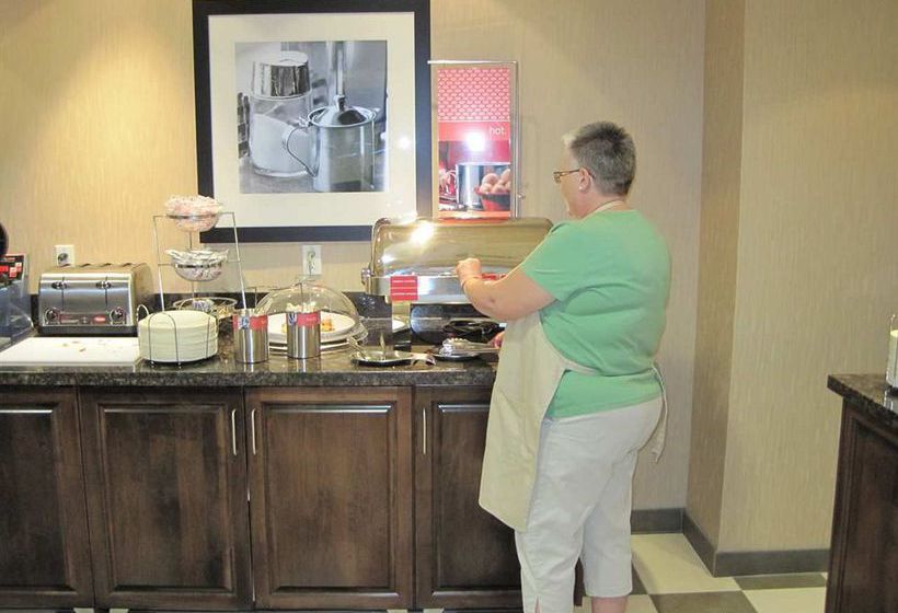 Hotel Hampton Inn by Hilton Fort Saskatchewan | Fort Saskatchewan | Alberta | Canada 12