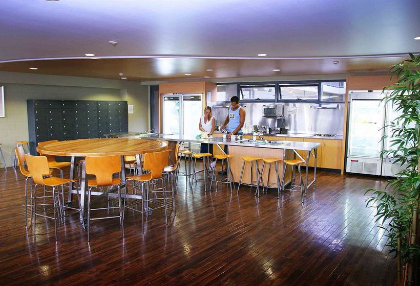 Gilligan S Backpackers Hotel & Resort | Cairns | Queensland | Australia 8