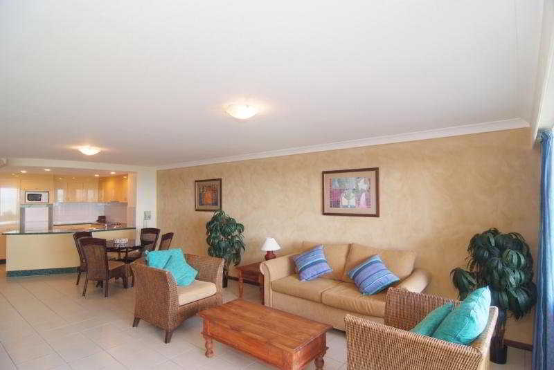 Hotel At Waters Edge Resort | Airlie Beach | Queensland | Australia 14