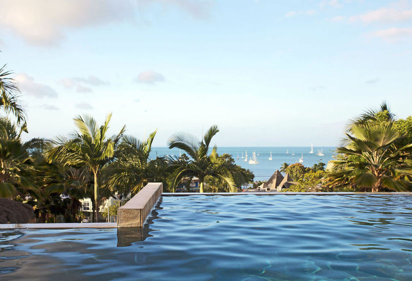 Hotel At Waters Edge Resort | Airlie Beach | Queensland | Australia 8