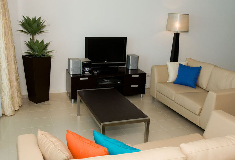 Hotel At Marina Shores Airlie Beach | Airlie Beach | Queensland | Australia 7