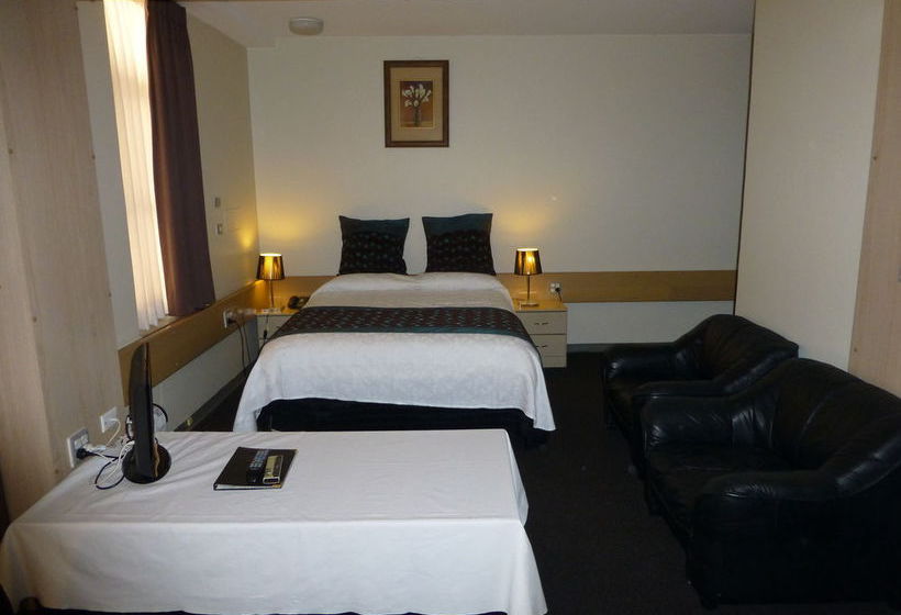 Mariners Court Hotel | Woolloomooloo Bay | New South Wales | Australia 12