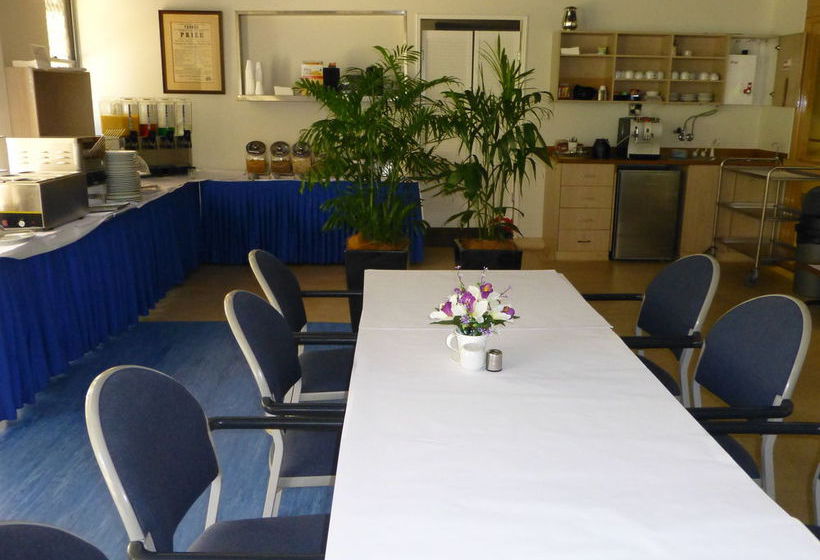 Mariners Court Hotel | Woolloomooloo Bay | New South Wales | Australia 20