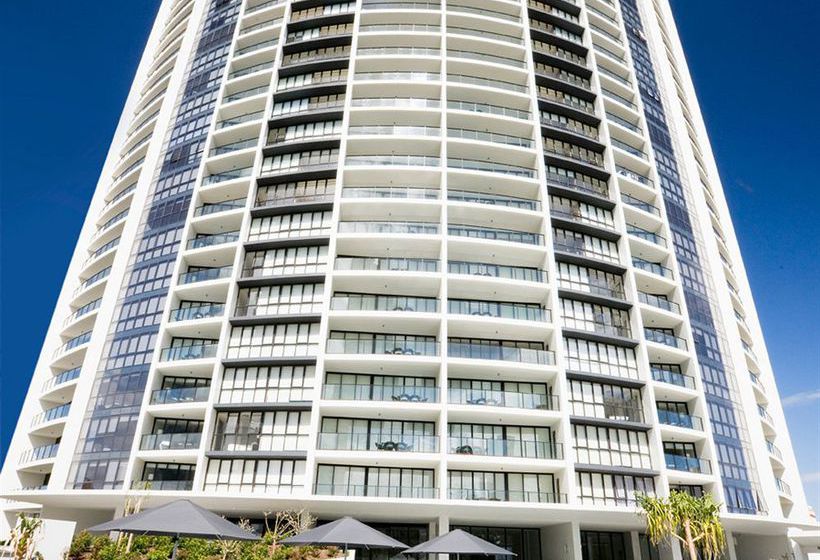 Hotel Mantra Sierra Grand