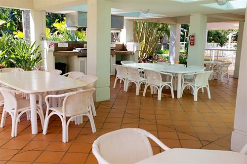 Hotel Carmel By The Sea | Broadbeach | Queensland | Australia 19