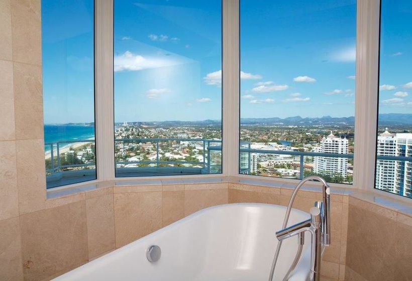 Hotel Carmel By The Sea | Broadbeach | Queensland | Australia 9