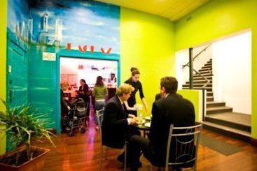 Perth City YHA Backpackers Hostel | Perth | Western Australia | Australia 7