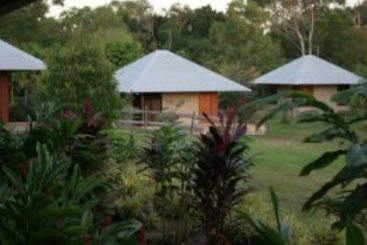 Hotel Feathers Sanctuary