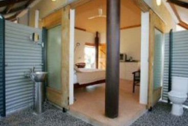 Hotel Feathers Sanctuary | Darwin | Northern Territory | Australia 3