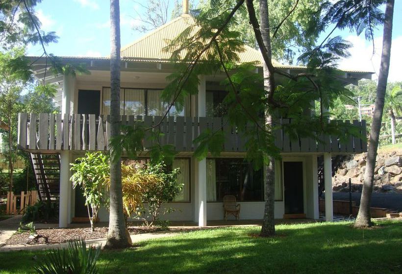Inn Base Airlie Beach Resort | Airlie Beach | Queensland | Australia 2