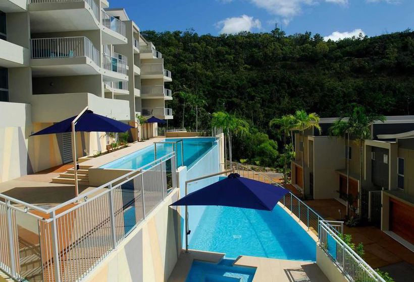 Azure Sea Grand Mercure Apartments Airlie Beach Queensland
