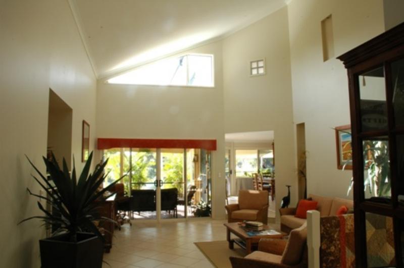 Alexander Lakeside Bed & Breakfast Hervey Bay Queensland