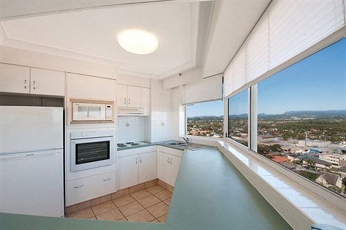 Burleigh Surf Beach Front Apartments Queensland