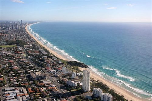 Burleigh Surf Beach Front Apartments | Burleigh Heads | Queensland | Australia 12