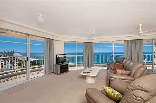 Burleigh Surf Beach Front Apartments | Burleigh Heads | Queensland | Australia 16