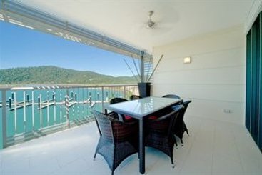 Boathouse Apartments by Outrigger | Airlie Beach | Queensland | Australia 1