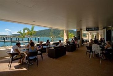 Boathouse Apartments by Outrigger | Airlie Beach | Queensland | Australia 5