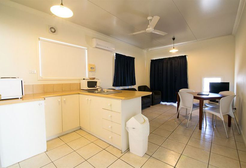 Hotel Oceanside Village | Denham | Western Australia | Australia 19