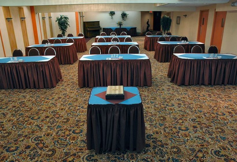 Hotel Holiday Inn Express Suites | Charlottetown | Prince Edward Island | Canada 3