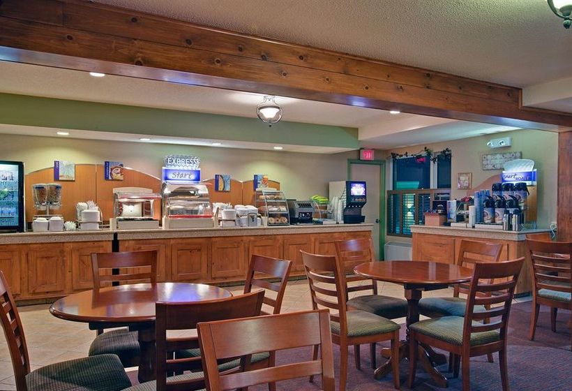 Hotel Holiday Inn Express Suites | Charlottetown | Prince Edward Island | Canada 9