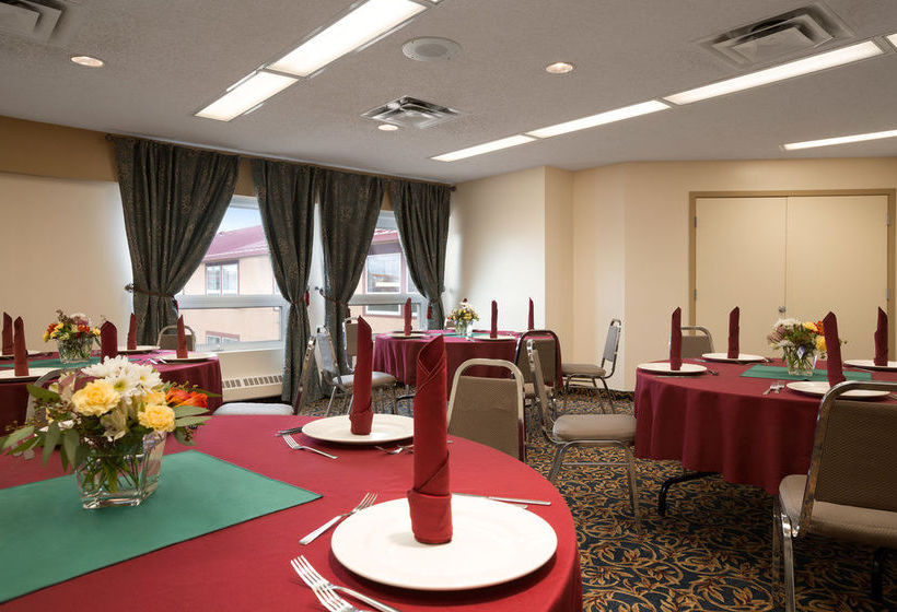 Hotel Super 8 Sherwood Park Edmonton Area | Sherwood Park | Alberta | Canada 14