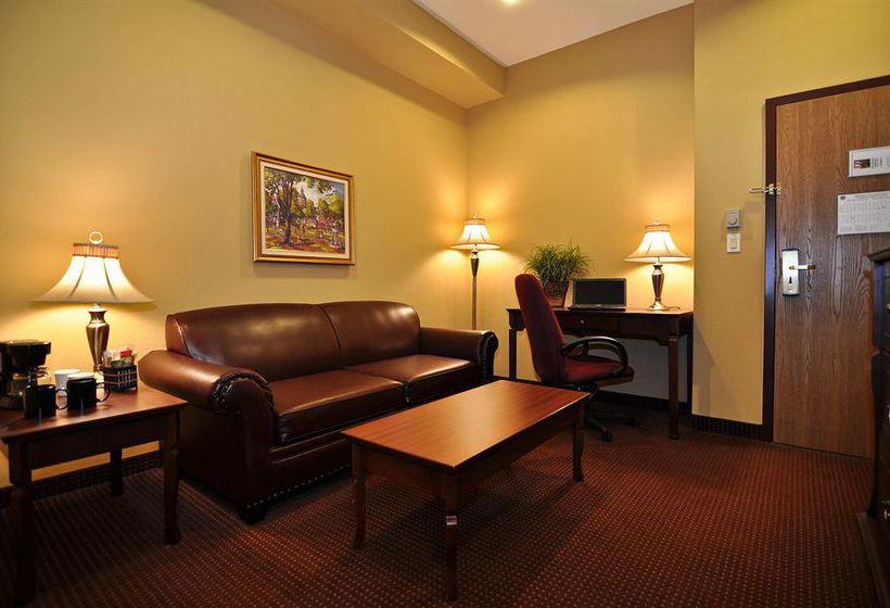 Best Western Plus Fredericton Hotel & Suites | Fredericton | New Brunswick | Canada 12