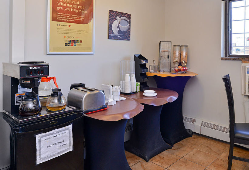 Hotel Econo Lodge Edmonton | Edmonton | Alberta | Canadá 2