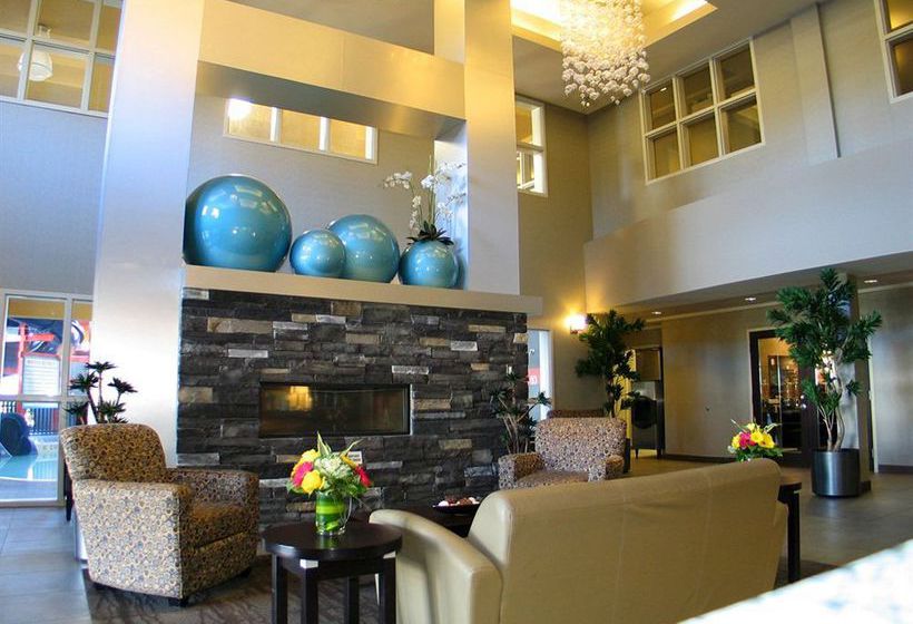 Hotel Comfort Suites Kelowna | Kelowna | British Columbia | Canada 1