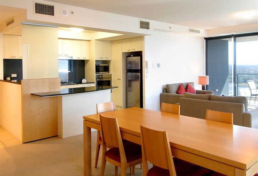 Hotel Mantra Broadbeach On The Park | Broadbeach | Queensland | Australia 6