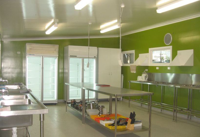 Hotel Nomads Airlie Beach Backpackers | Airlie Beach | Queensland | Australia 1