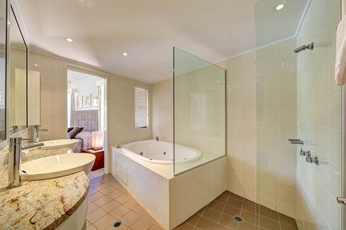 Hotel Pavillions on 1770 | Agnes Waters | Queensland | Australia 1