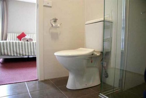 Hotel Habitat Hq | Melbourne | Victoria | Australia 12