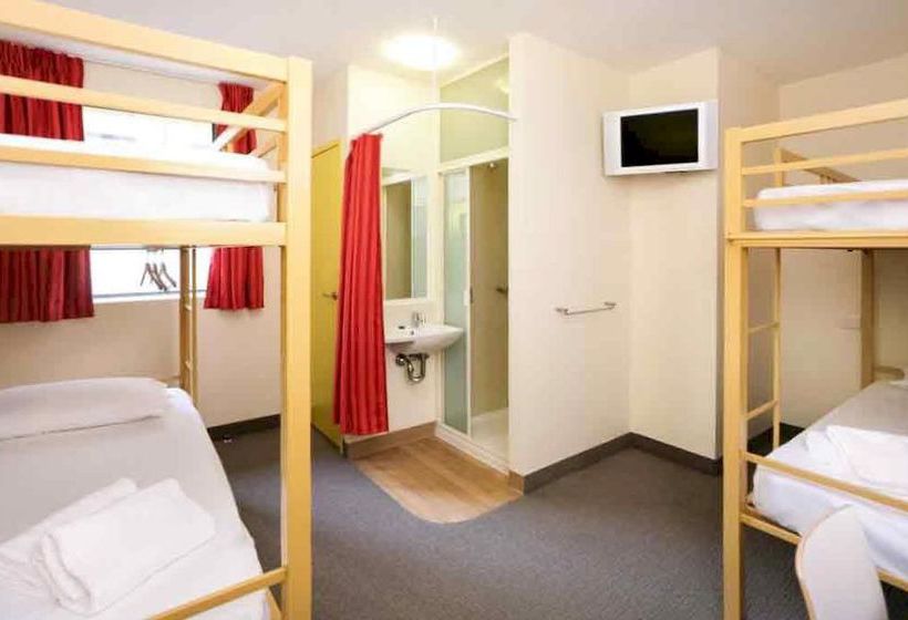 Hotel Ibis Budget Melbourne CBD