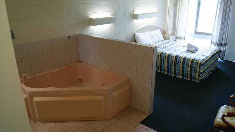 Hotel Econo Lodge Absolute Lake Entrance | Lakes Entrance | Victoria | Australia 12