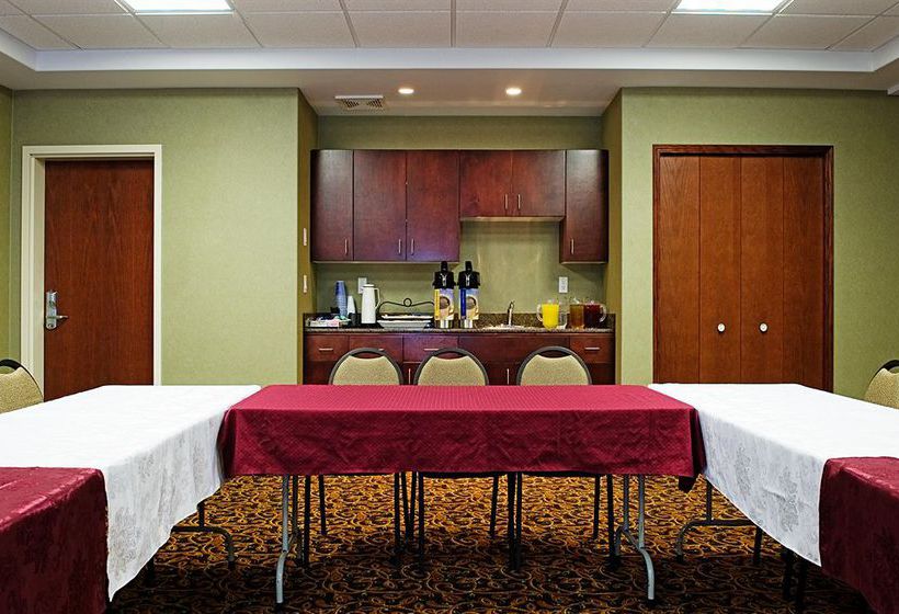 Hotel Holiday Inn Express Drayton Valley | Drayton Valley | Alberta | Canada 7