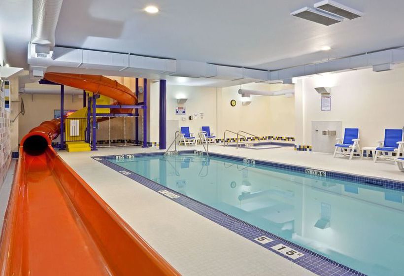 Holiday Inn Express Hotel & Suites Courtenay Comox Valley Sw | Courtenay | British Columbia | Canada 4