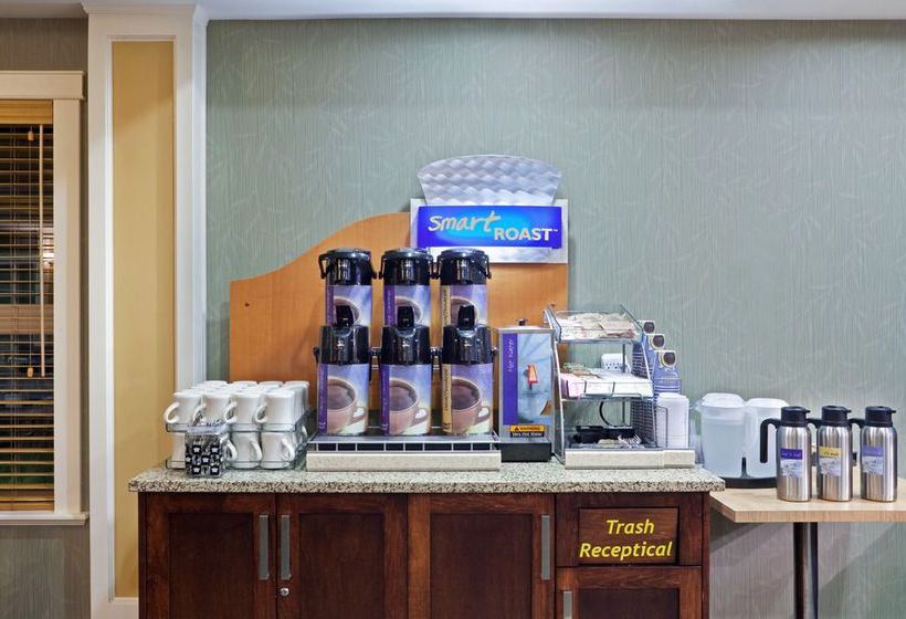 Holiday Inn Express Hotel & Suites Courtenay Comox Valley Sw | Courtenay | British Columbia | Canada 5