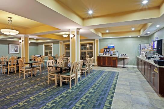 Holiday Inn Express Hotel & Suites Courtenay Comox Valley Sw | Courtenay | British Columbia | Canada 9