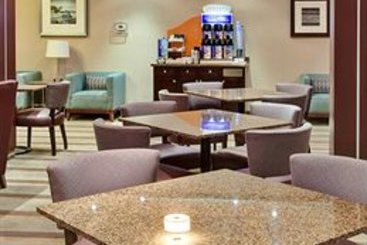 Hotel Holiday Inn Express & Suites Kingston | Kingston | Ontario | Canada 13