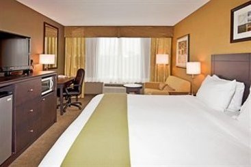 Hotel Holiday Inn Express & Suites Kingston | Kingston | Ontario | Canada 16