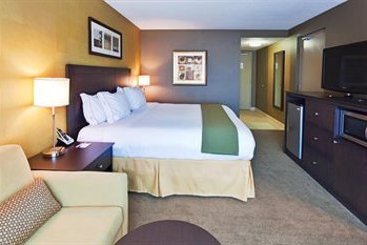 Hotel Holiday Inn Express & Suites Kingston | Kingston | Ontario | Canada 19