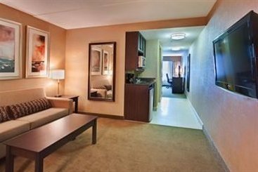 Hotel Holiday Inn Express & Suites Kingston | Kingston | Ontario | Canada 9