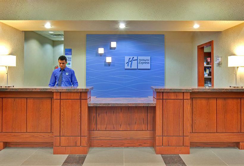 Hotel Holiday Inn Express Newmarket | Newmarket | Ontario | Canada 2