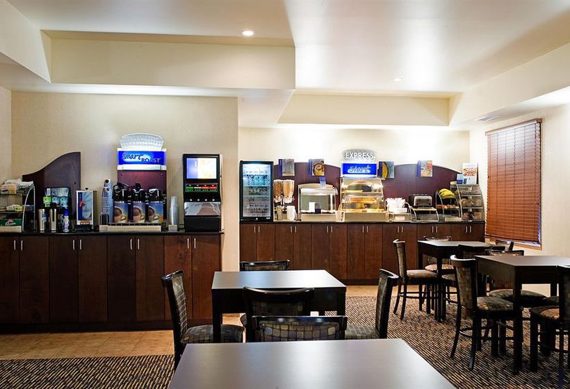 Hotel Holiday Inn Express Prince Albert Saskatchewan