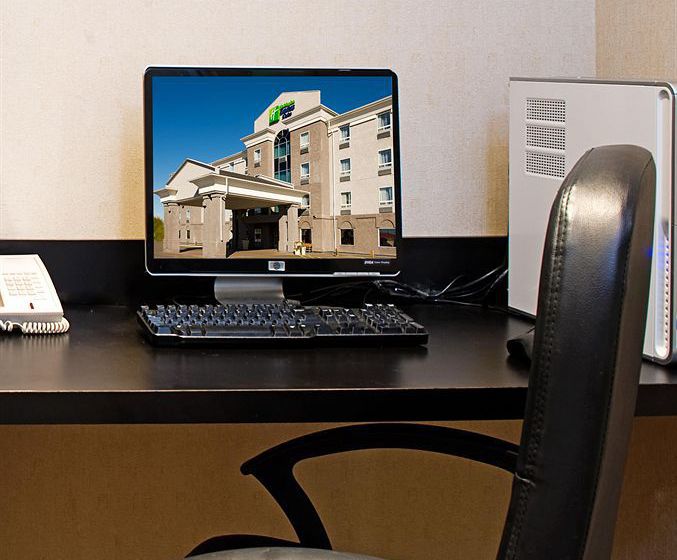 Hotel Holiday Inn Express Prince Albert | Prince Albert | Saskatchewan | Canada 13