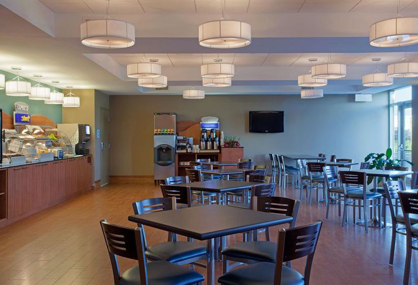 Holiday Inn Express Hotel & Suites Saint Hyacinthe | Saint Hyacinthe | Quebec | Canada 1