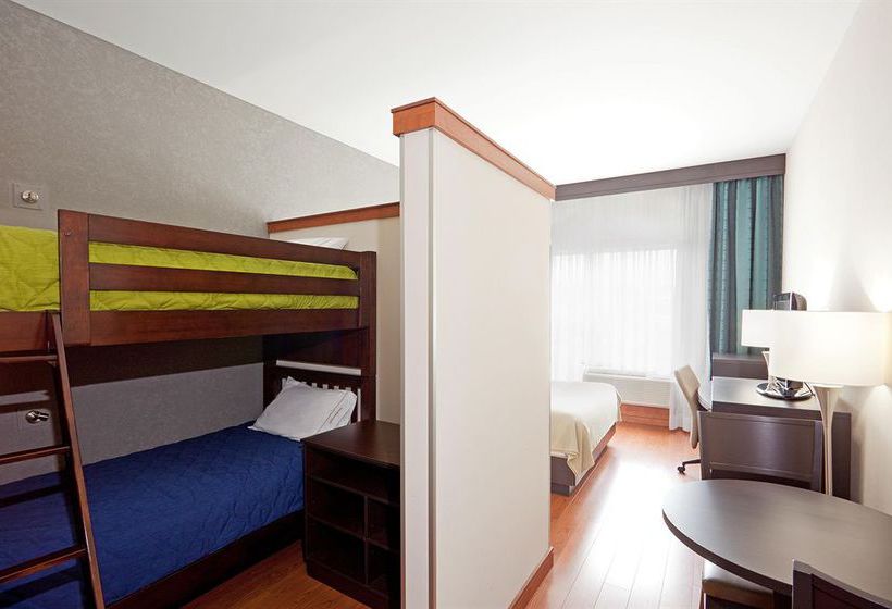 Holiday Inn Express Hotel & Suites Saint Hyacinthe | Saint Hyacinthe | Quebec | Canada 14