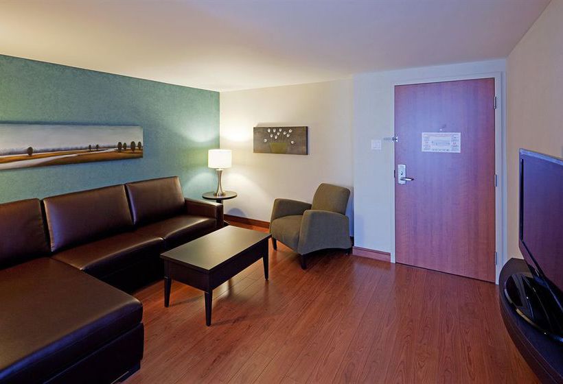 Holiday Inn Express Hotel & Suites Saint Hyacinthe | Saint Hyacinthe | Quebec | Canada 15