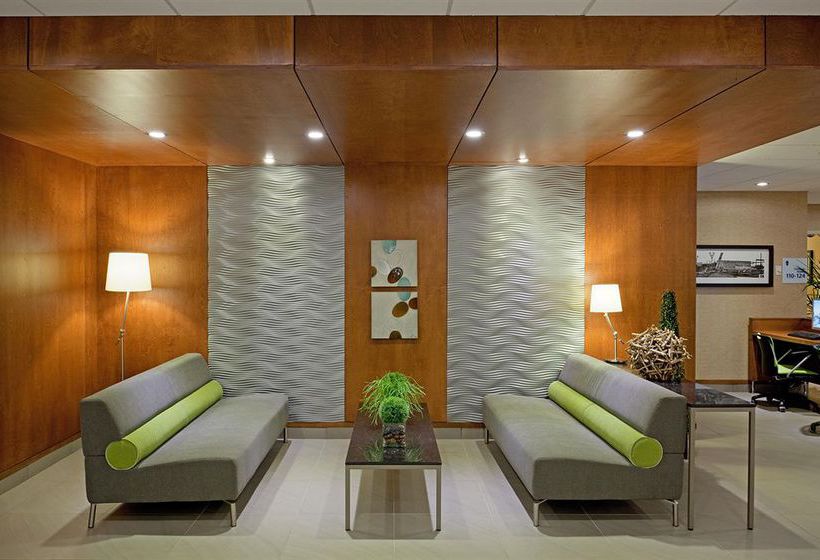 Holiday Inn Express Hotel & Suites Saint Hyacinthe | Saint Hyacinthe | Quebec | Canada 8